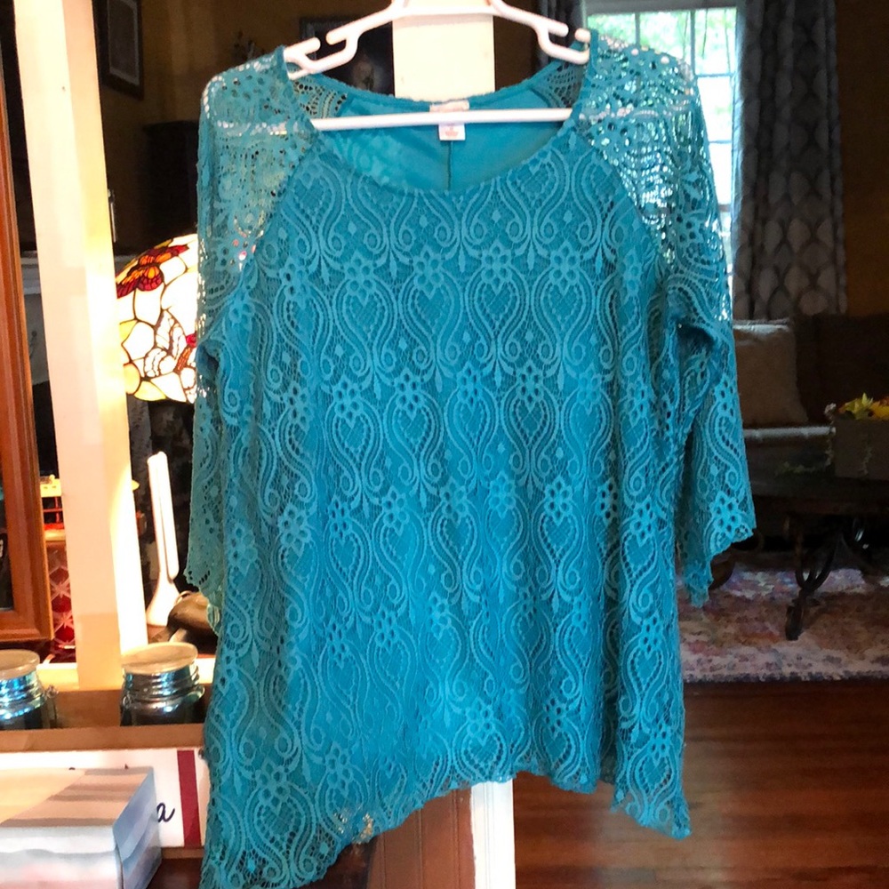 WOMENS CROCHET LACE TOP